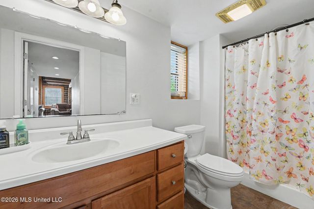 6270 Lower Bay Road, Bay Saint Louis, MS 39520