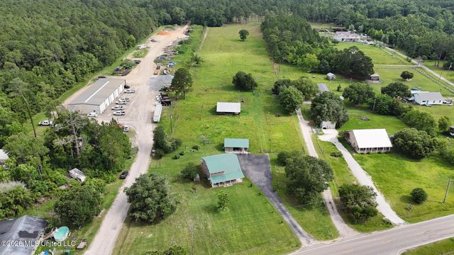 6270 Lower Bay Road, Bay Saint Louis, MS 39520