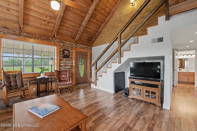 6270 Lower Bay Road, Bay Saint Louis, MS 39520