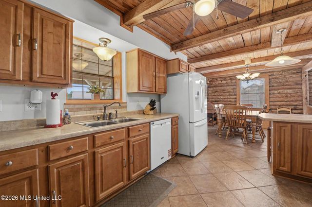 6270 Lower Bay Road, Bay Saint Louis, MS 39520