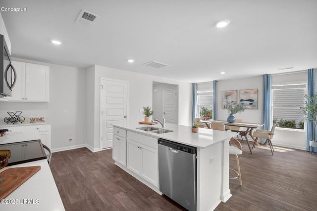 26 Bottom Board Court, Ridgeland, SC 29936