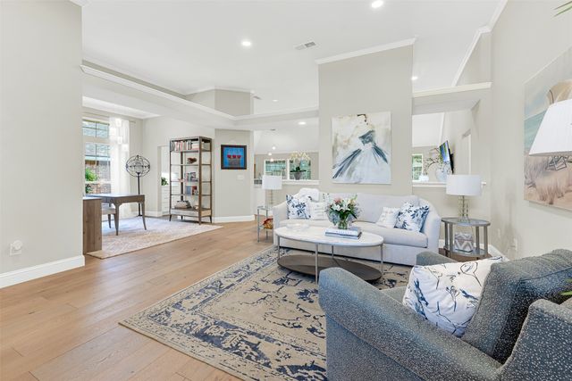5207 N Briar Ridge Circle, Mckinney, TX 75072
