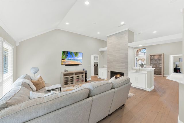 5207 N Briar Ridge Circle, Mckinney, TX 75072
