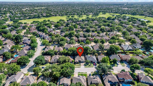 5207 N Briar Ridge Circle, Mckinney, TX 75072