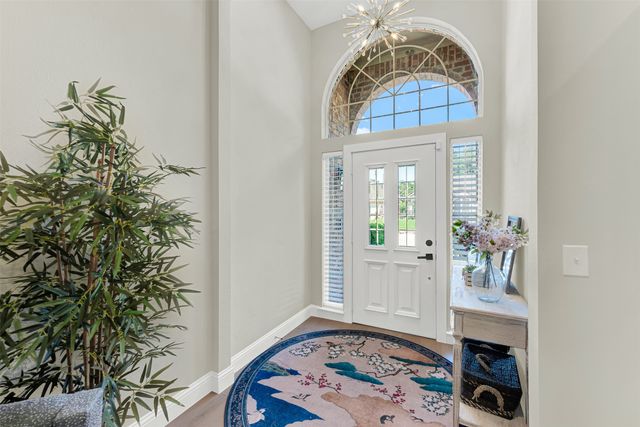 5207 N Briar Ridge Circle, Mckinney, TX 75072