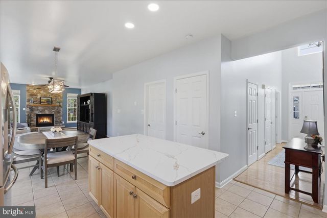 1912 MORAN DR, Frederick, MD 21702