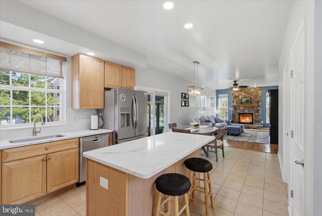 Image 13 of property listing at 1912 MORAN DR, Frederick, MD 21702