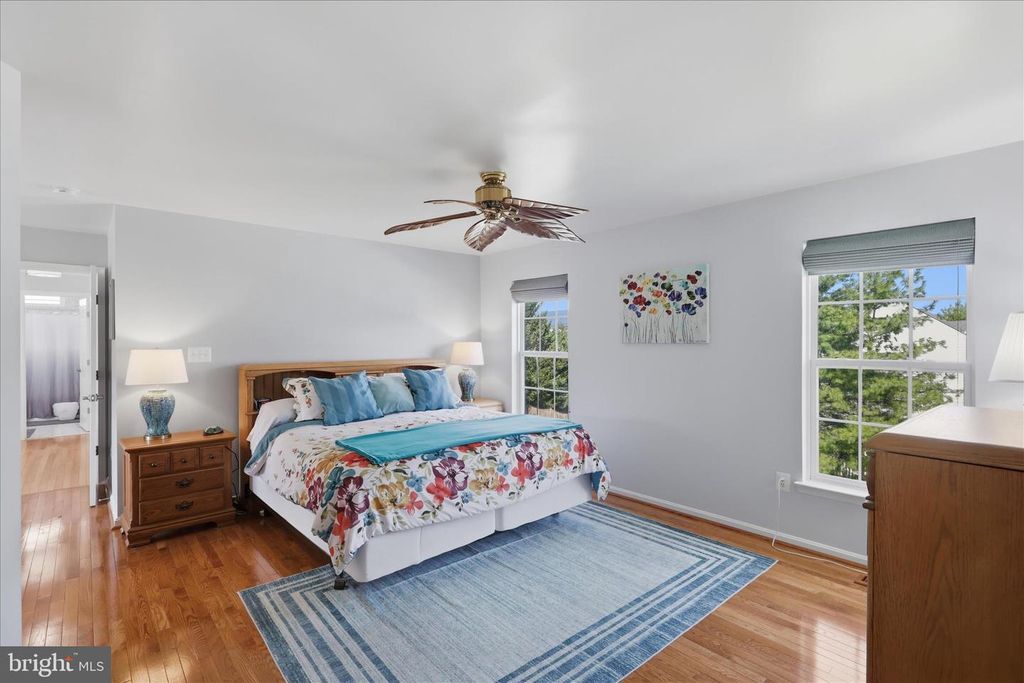 Image 21 of property listing at 1912 MORAN DR, Frederick, MD 21702