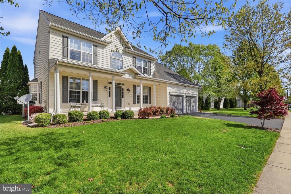 Image 4 of property listing at 1912 MORAN DR, Frederick, MD 21702