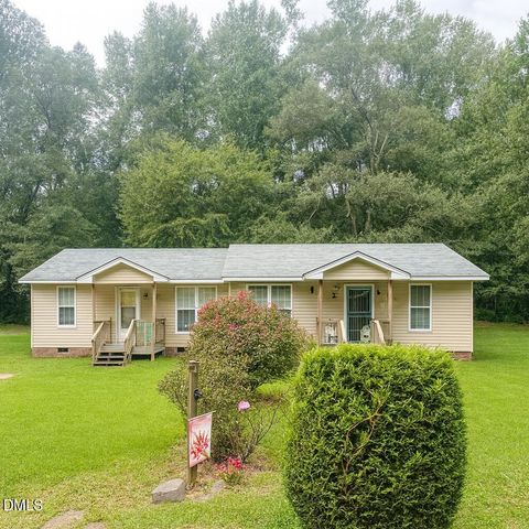 228 Crozier Street, Henderson, NC 27536