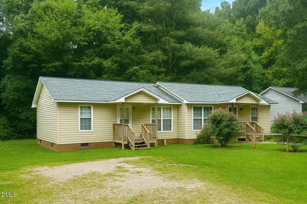 228 Crozier Street, Henderson, NC 27536