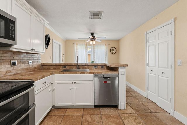 4128 FOXBORO DRIVE, New Port Richey, FL 34653