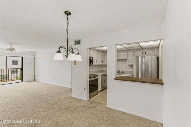 2700 N Highway A1a 11-205, Indialantic, FL 32903