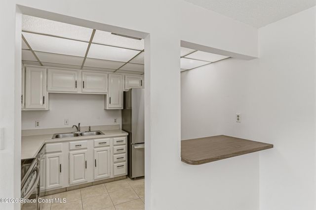 2700 N Highway A1a 11-205, Indialantic, FL 32903