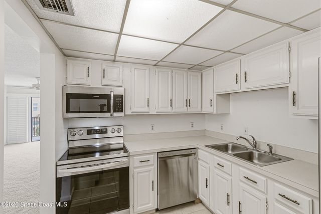 2700 N Highway A1a 11-205, Indialantic, FL 32903