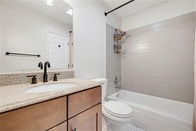 4388 Ivy Glen Way SE, Smyrna, GA 30082