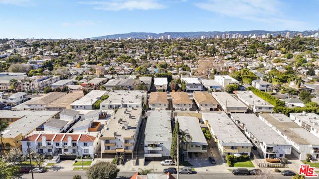 3121 S Canfield Avenue, Los Angeles, CA 90034
