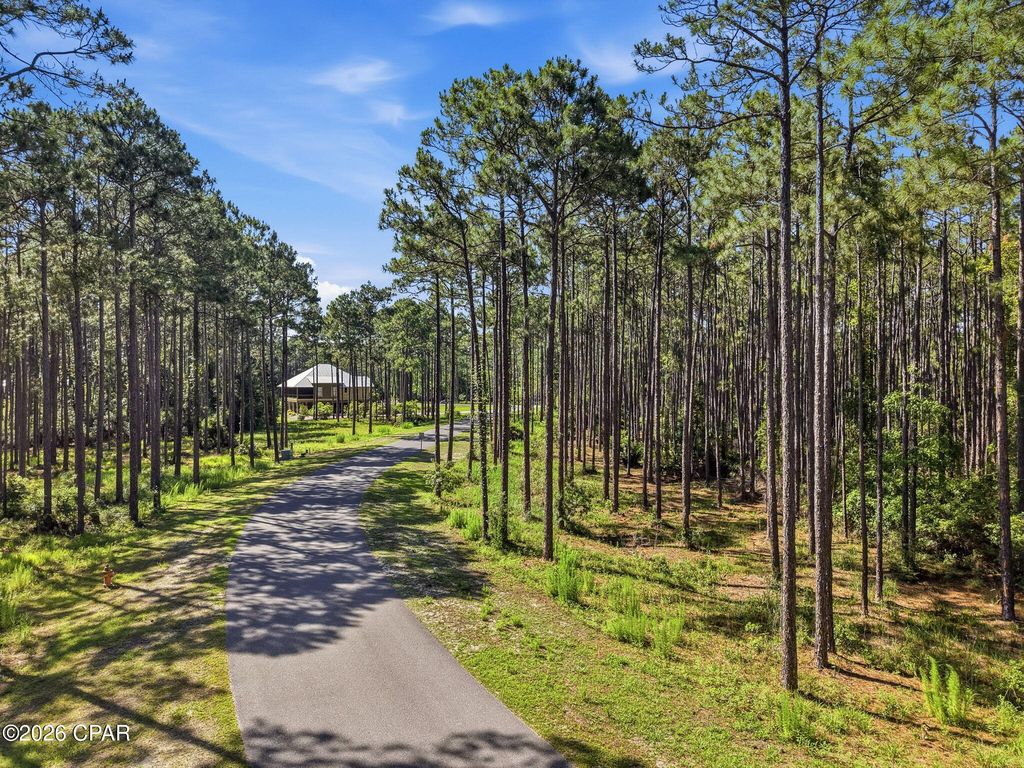Image 6 of property listing at 7522 Morning Marsh Trail, Panama City Beach, FL 32413