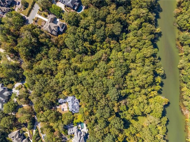 8290 Jett Ferry Road, Atlanta, GA 30350