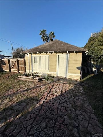 518 West Street, La Feria, TX 78559