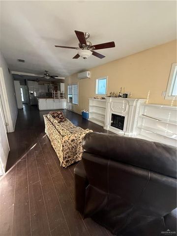 518 West Street, La Feria, TX 78559