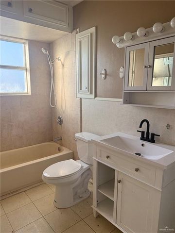 518 West Street, La Feria, TX 78559