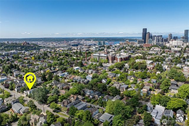 601 21st Avenue, Seattle, WA 98122