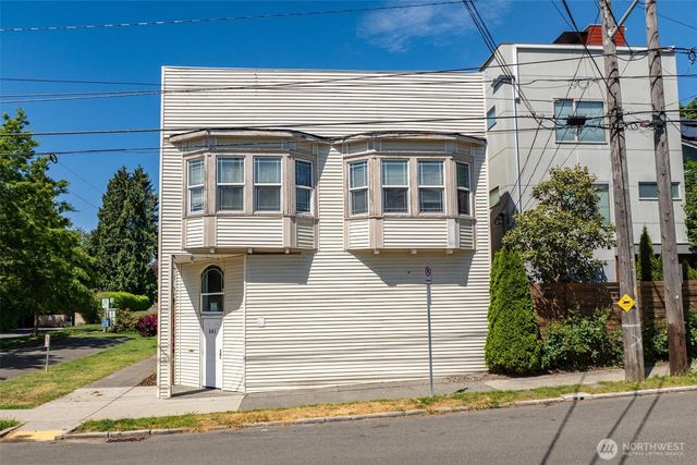 601 21st Avenue, Seattle, WA 98122