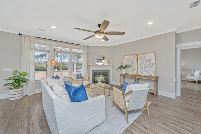 168 Clearblue Loop, Summerville, SC 29486