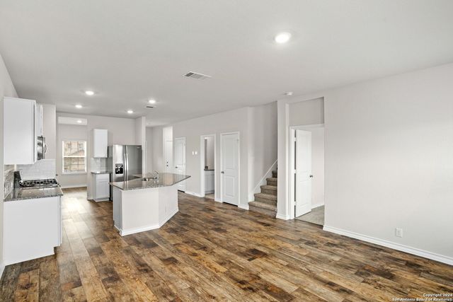 5035 Punch Shot, San Antonio, TX 78261