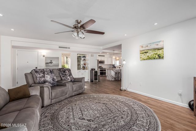 7282 E Camino Valle Verde, Tucson, AZ 85715