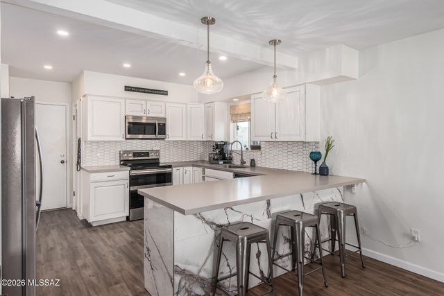 7282 E Camino Valle Verde, Tucson, AZ 85715