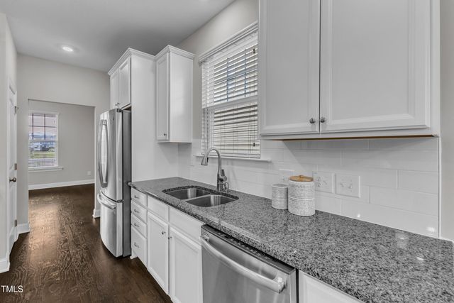 4252 Rockdell Hall Street, Raleigh, NC 27616