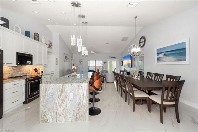 5545 Avenida Pescadora, Fort Myers Beach, FL 33931