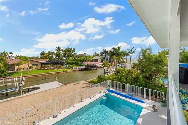 5545 Avenida Pescadora, Fort Myers Beach, FL 33931