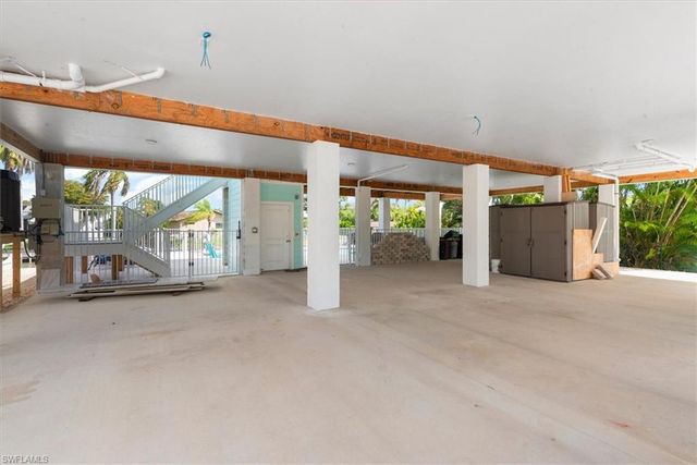 5545 Avenida Pescadora, Fort Myers Beach, FL 33931