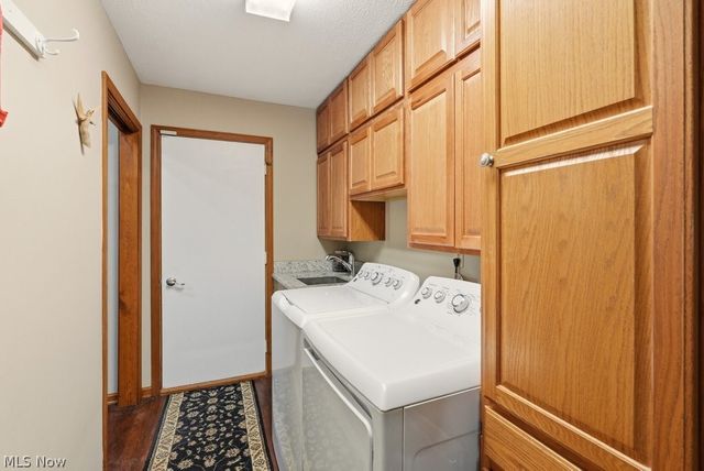 16506 Sunwood Oval, Strongsville, OH 44136