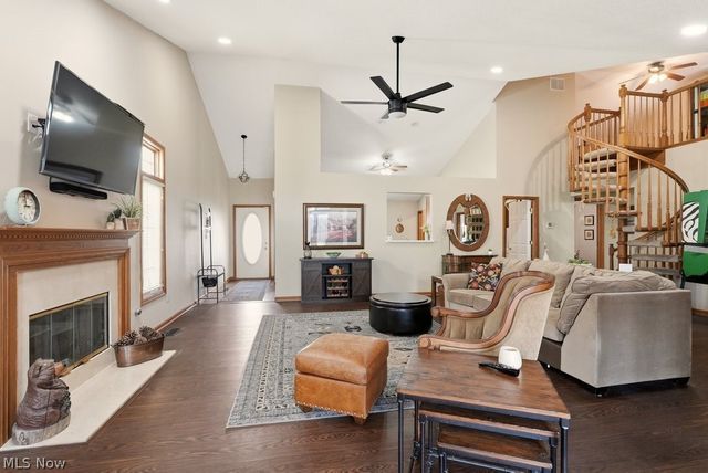 16506 Sunwood Oval, Strongsville, OH 44136