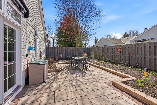 16506 Sunwood Oval, Strongsville, OH 44136