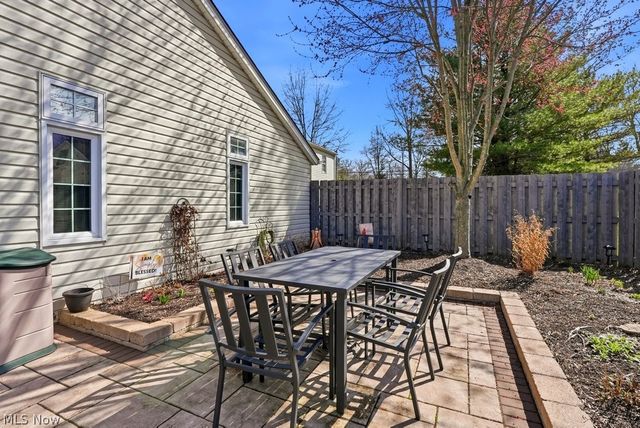 16506 Sunwood Oval, Strongsville, OH 44136