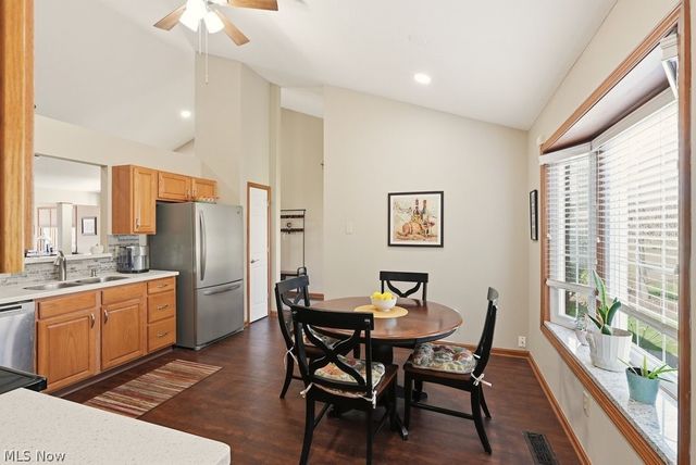 16506 Sunwood Oval, Strongsville, OH 44136