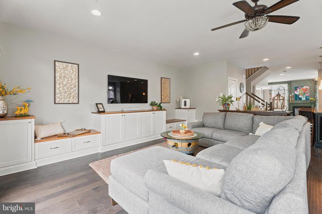 6313 FALCONWOOD ST, Middle River, MD 21220