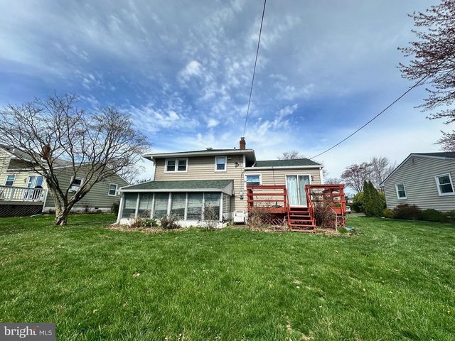 545 POPLAR ST, Lansdale, PA 19446