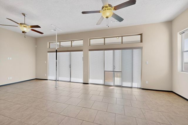 6102 Pecos Trail Drive NE, Rio Rancho, NM 87144