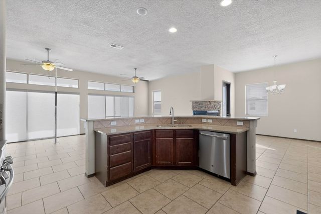 6102 Pecos Trail Drive NE, Rio Rancho, NM 87144