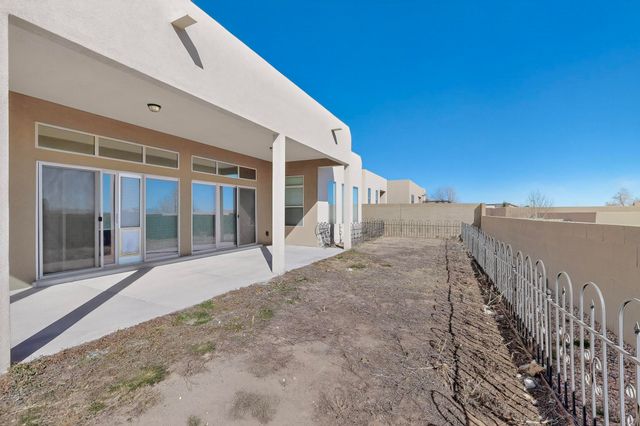 6102 Pecos Trail Drive NE, Rio Rancho, NM 87144