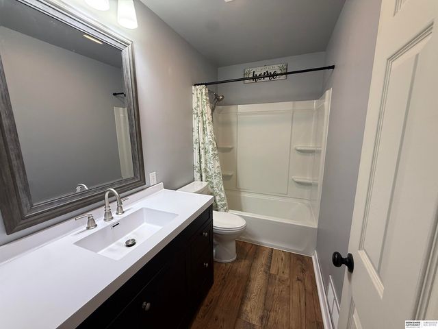 2500 E Cuming Street, Fremont, NE 68025