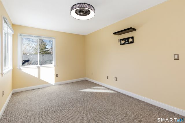 24 Woods Way 122A, Woodbury, CT 06798