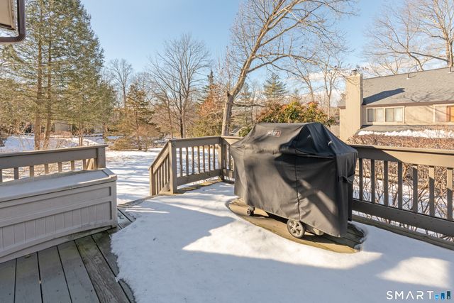 24 Woods Way 122A, Woodbury, CT 06798