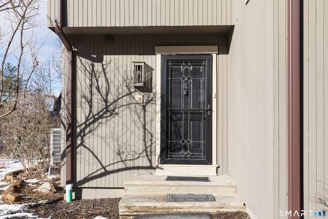 24 Woods Way 122A, Woodbury, CT 06798